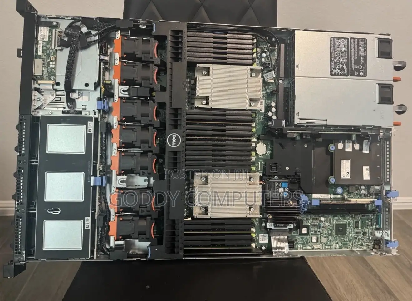 Server Dell PowerEdge R630 32GB Intel Xeon HDD 2T