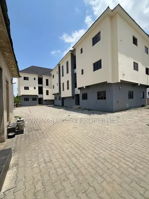4bdrm Duplex in Guzape District for sale
