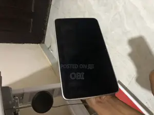 Mercedes Android