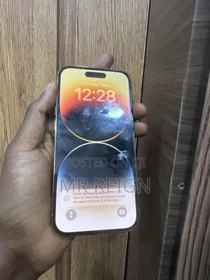Apple iPhone 14 Pro 128 GB Gold