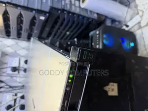Server HP ProLiant DL360 Gen10 32GB Intel Xeon HDD 2T