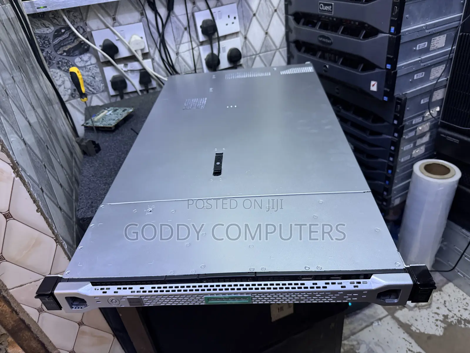 Server HP ProLiant DL360 Gen10 32GB Intel Xeon HDD 2T