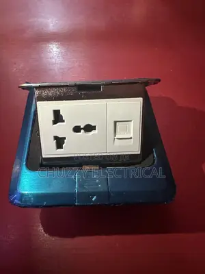 13amps Pop Up Floor Socket With One Data