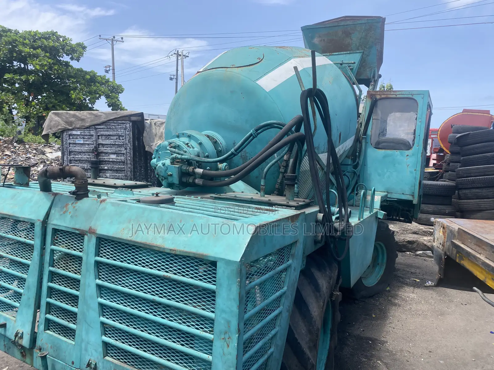 Self Loader Concrete Mixer 3.5 Cubics