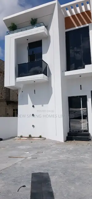 5bdrm Duplex in Harise Drive, Vgc for sale