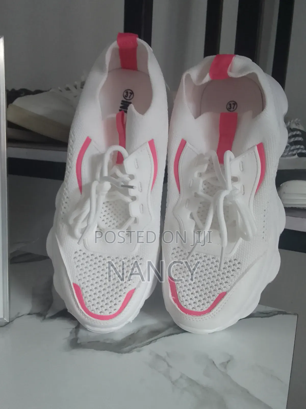 Infinity Quality Sneakers.