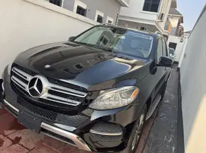 Mercedes-Benz GLE-Class 2016 Black