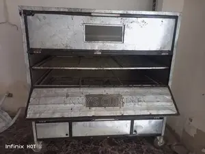 Used Industrial Bread Oven – Large Capacity (1.5 Bags of Flour)