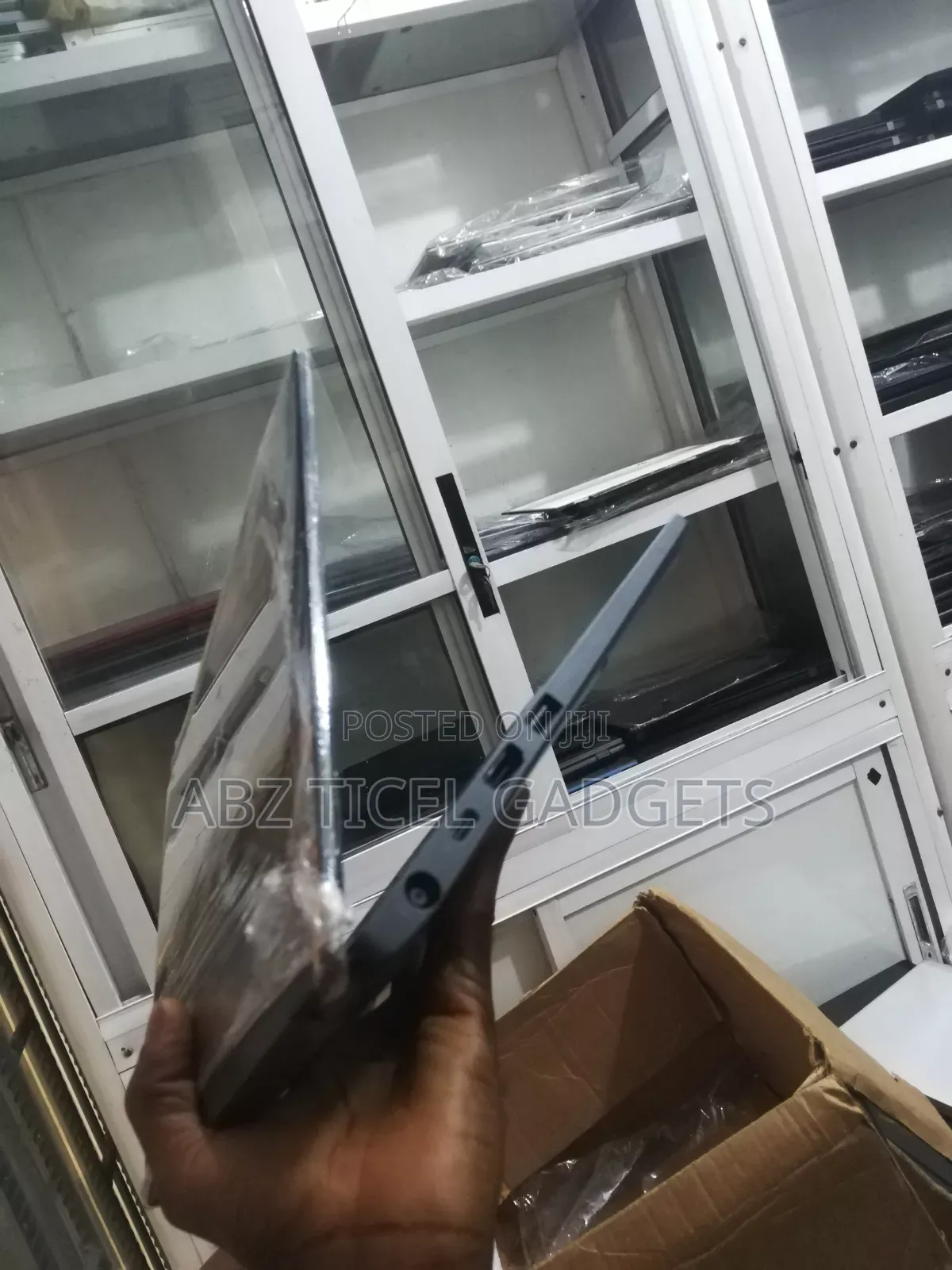 Laptop Dell Latitude 7390 8GB Intel Core i5 SSD 256GB