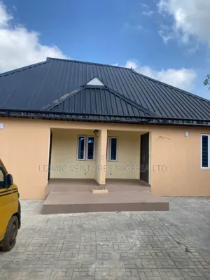 Furnished Mini Flat in Isuti Rd, Igando / Ikotun/Igando for rent