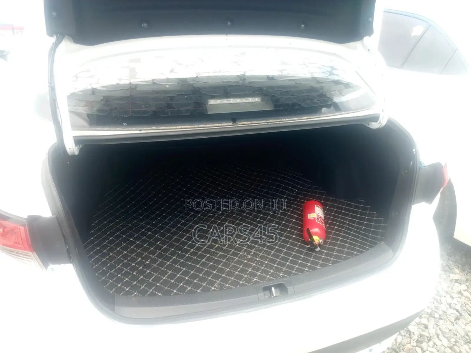 Toyota Corolla 2022 White