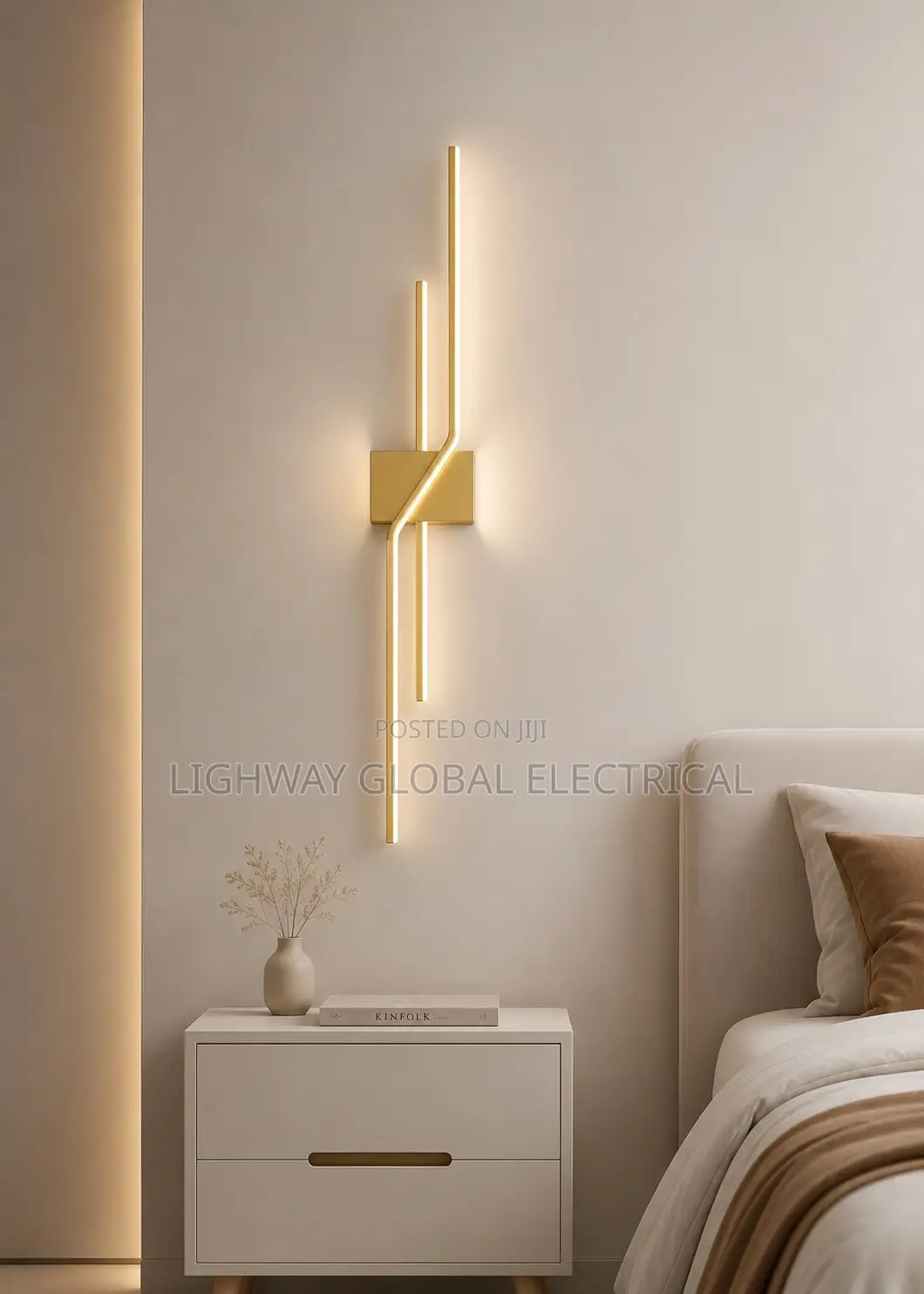 Gold 80cm Minimalist Wall Light