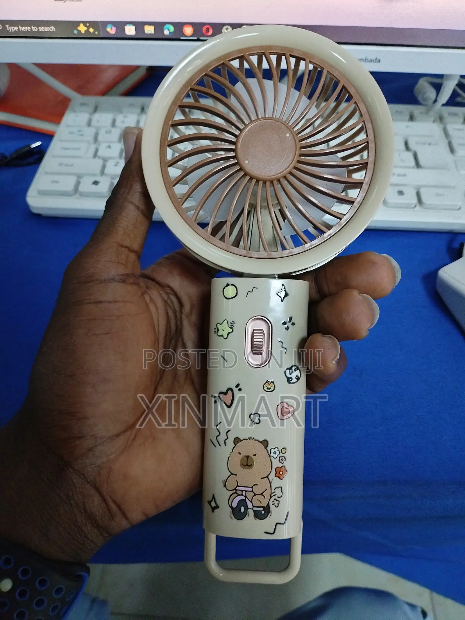 Turbo Cooling Mini Fan