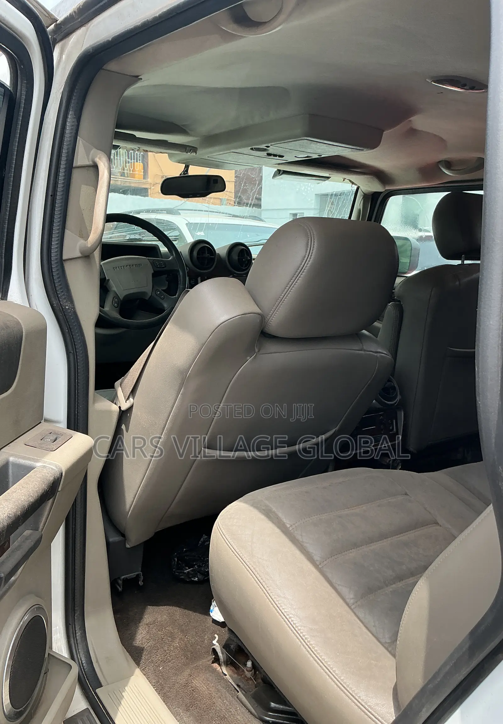 Hummer H3 2006 White