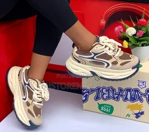 Unisex Chunky Platform Sneakers