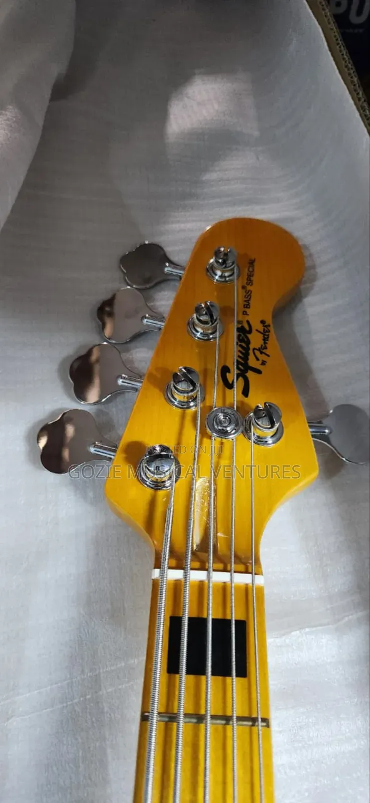 Squier by Fender P Bass Guitar Special Ative Five String