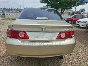 Honda City 2008 Gold
