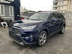 Toyota RAV4 Hybrid 2020 Blue
