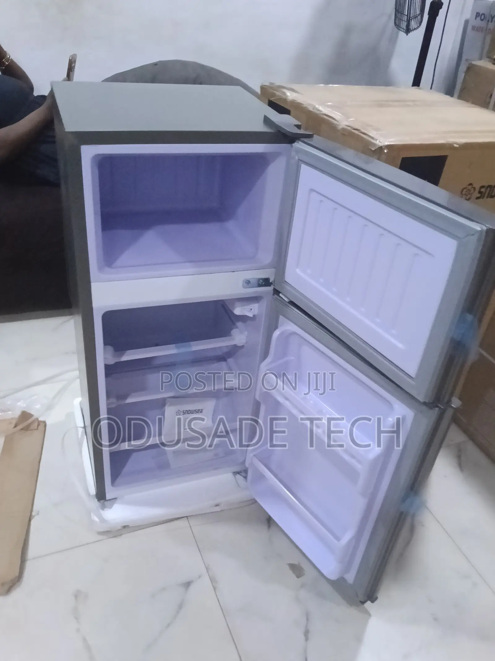 Snowsea Fridge BCD-136 100l – Organized Storage Design
