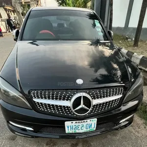 Mercedes-Benz C300 Sport Sedan AWD (3.0L 6cyl 7A) 2009 Black