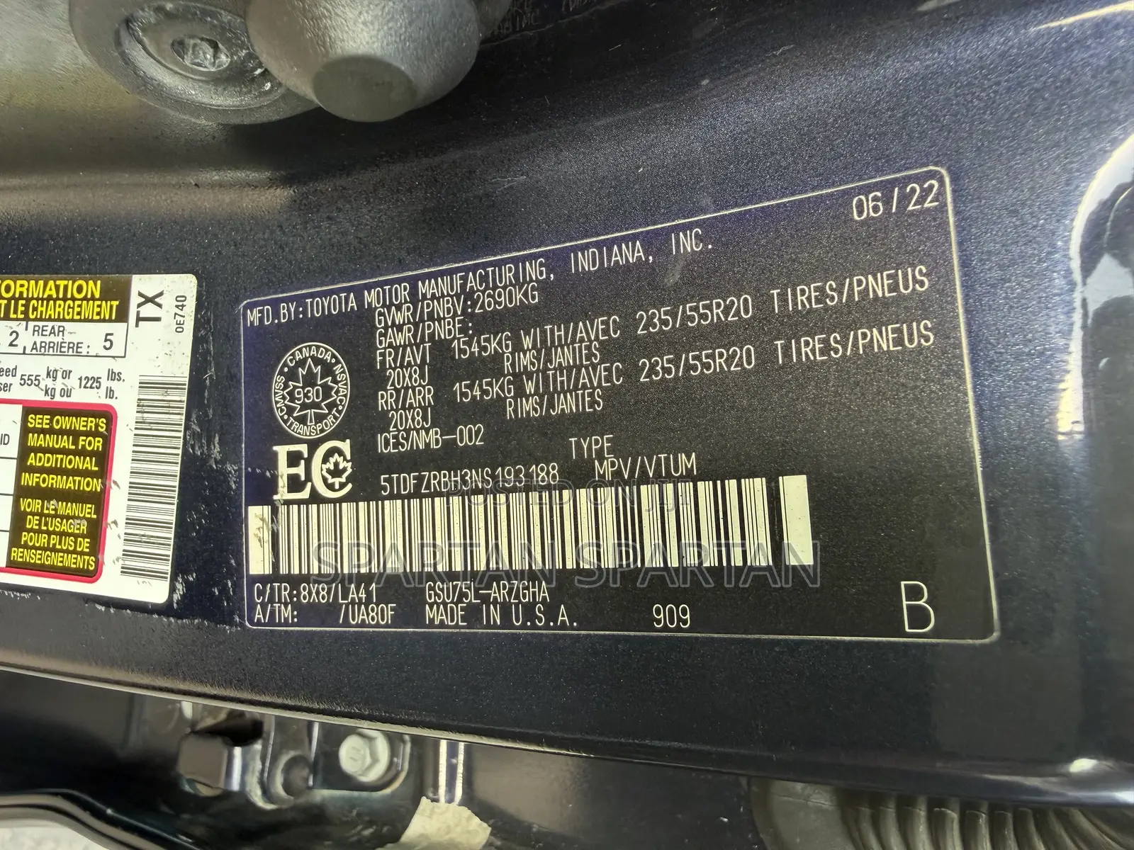 Toyota Highlander 2022 Blue