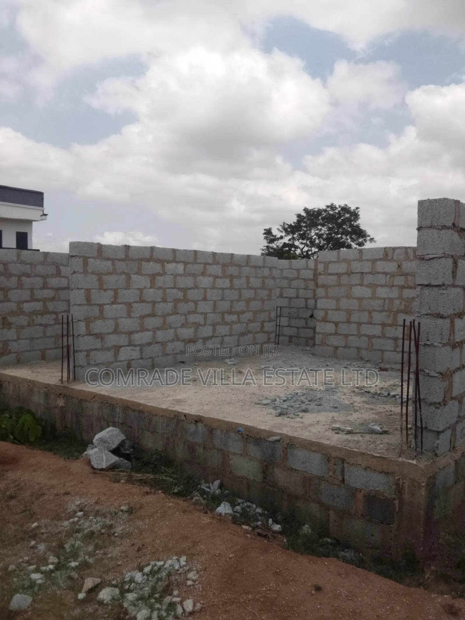 4bdrm Duplex In Sabon Lugbe For Sale