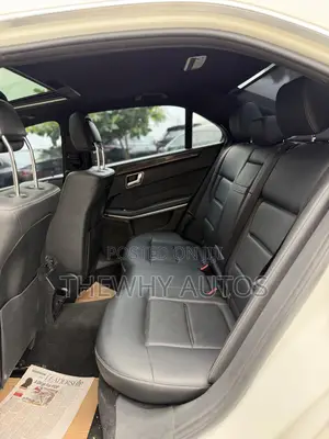 Mercedes-Benz E350 Base 4Matic Sedan AWD (3.5L 6cyl 7A) 2016 White