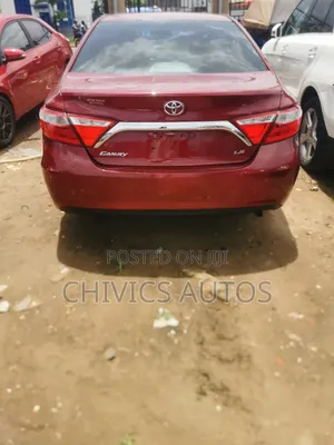 Toyota Camry 2015 Red