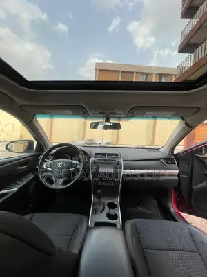 Toyota Camry SE 4dr Sedan (2.5L 4cyl 6A) 2015 Burgundy