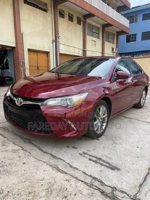 Toyota Camry SE 4dr Sedan (2.5L 4cyl 6A) 2015 Burgundy