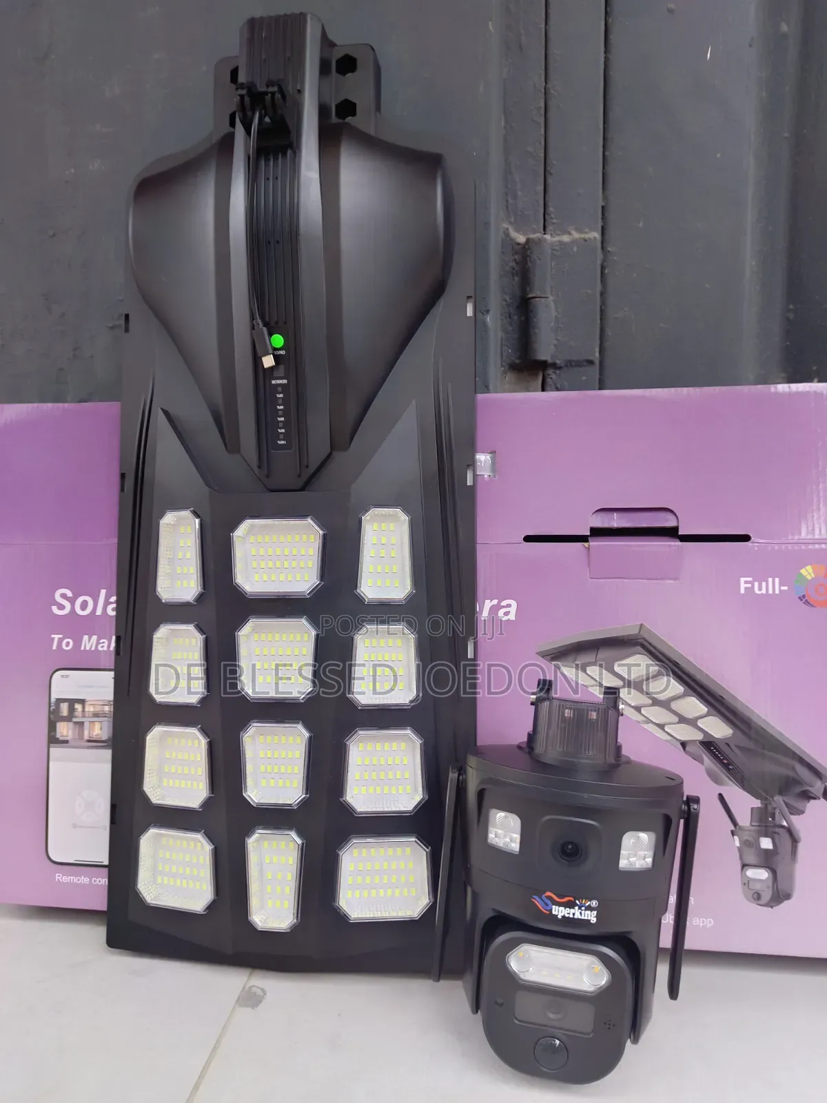 Ubox Street Light With Camera and Sim Card