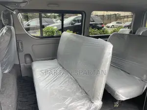 Toyota HiAce 2012 Black