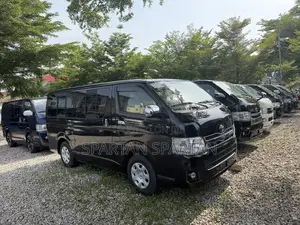 Toyota HiAce 2012 Black
