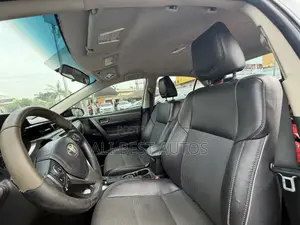 Toyota Corolla 2014 Silver