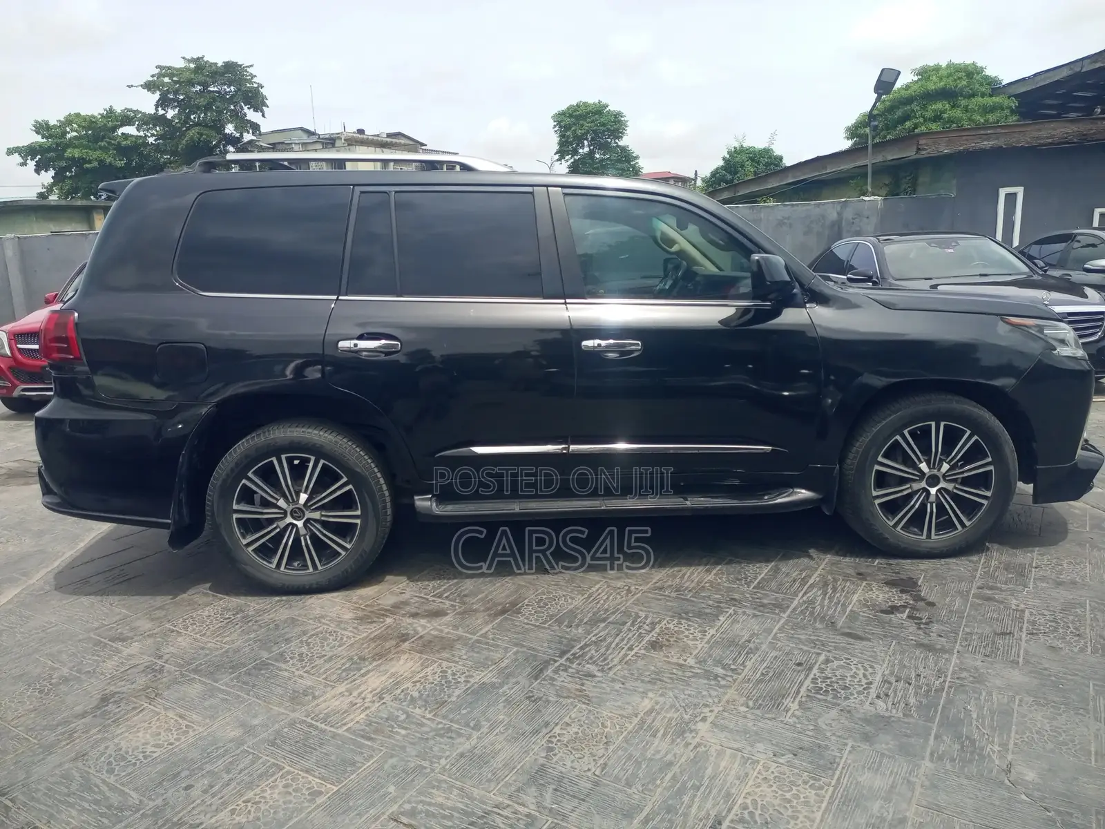 Lexus LX 2009 Black