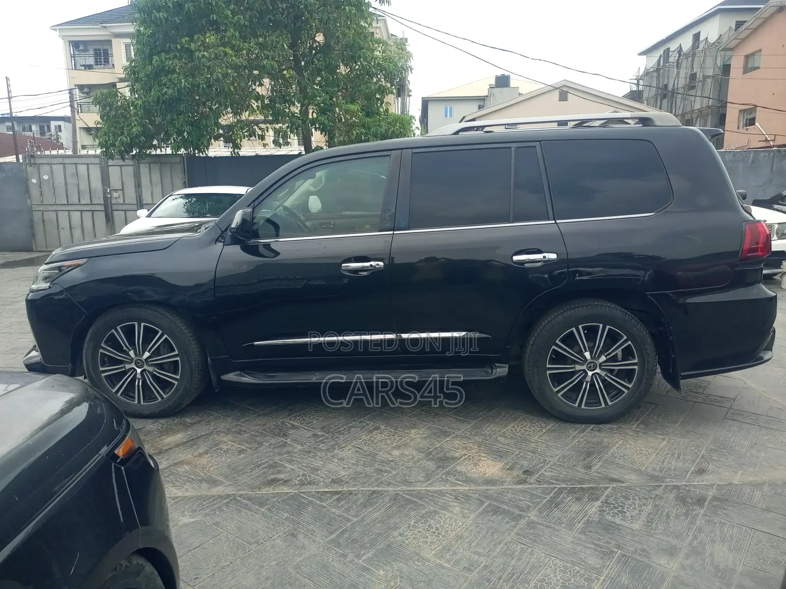 Lexus LX 2009 Black
