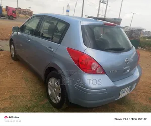 Nissan Versa 2013 Blue