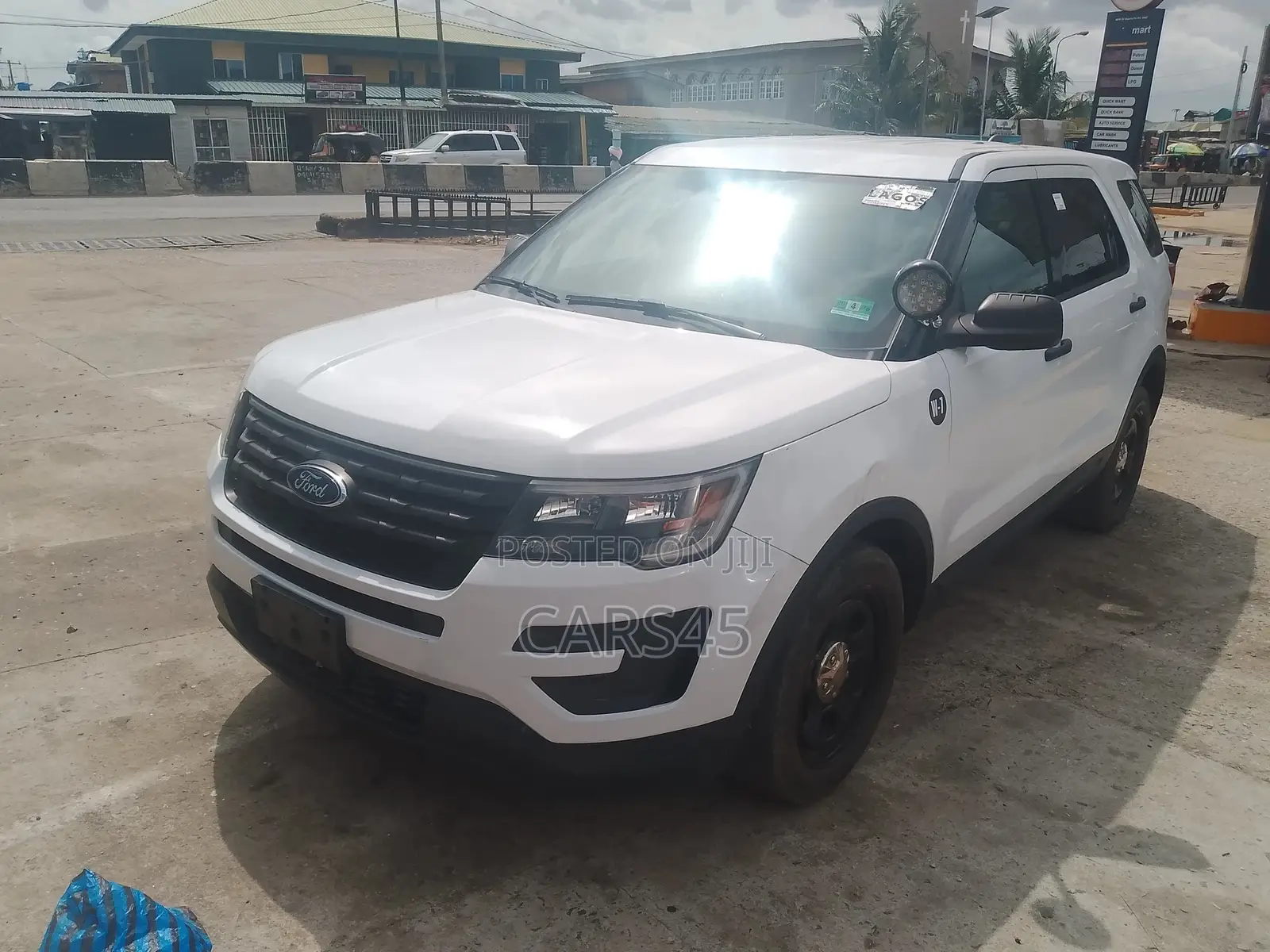Ford Explorer 2018 White
