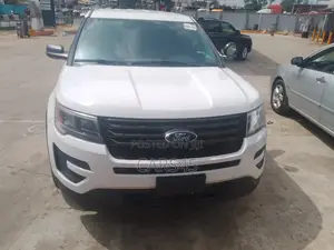 Ford Explorer 2018 White