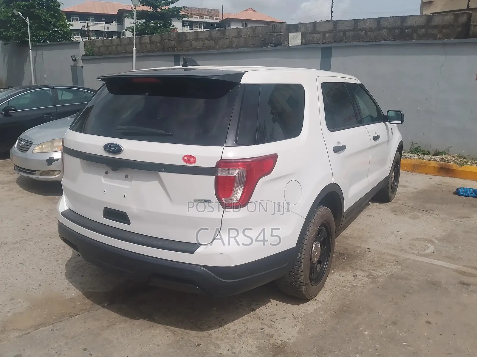 Ford Explorer 2018 White