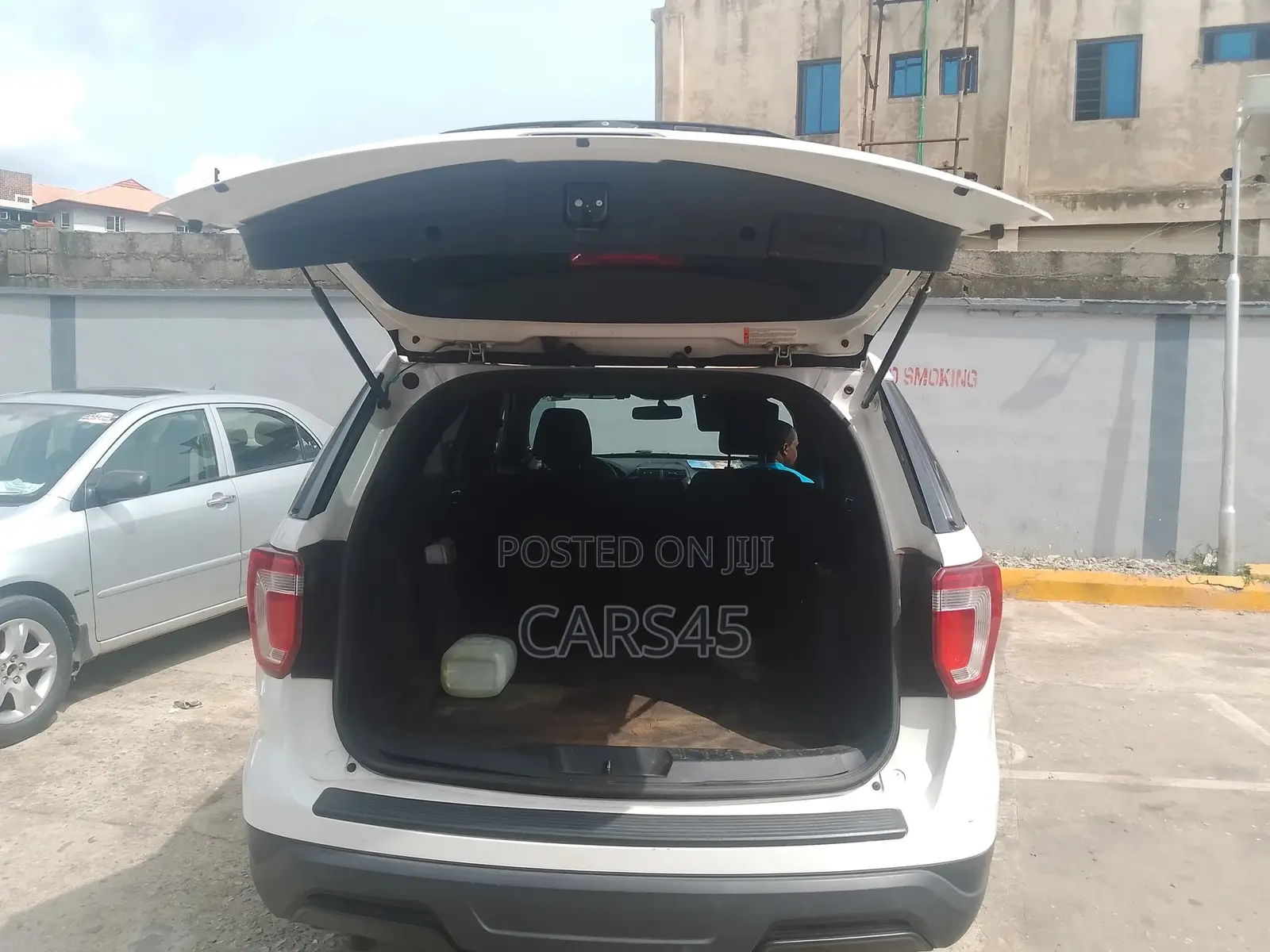 Ford Explorer 2018 White