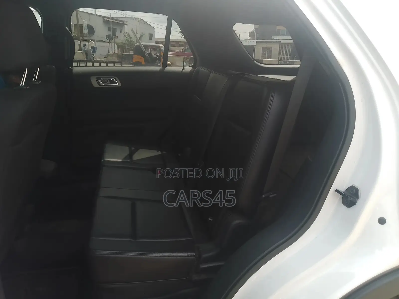 Ford Explorer 2018 White
