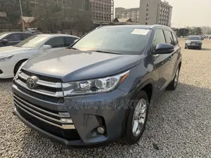 Toyota Highlander 2017 Blue