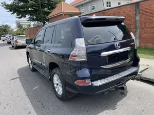 Lexus GX 2019 Blue