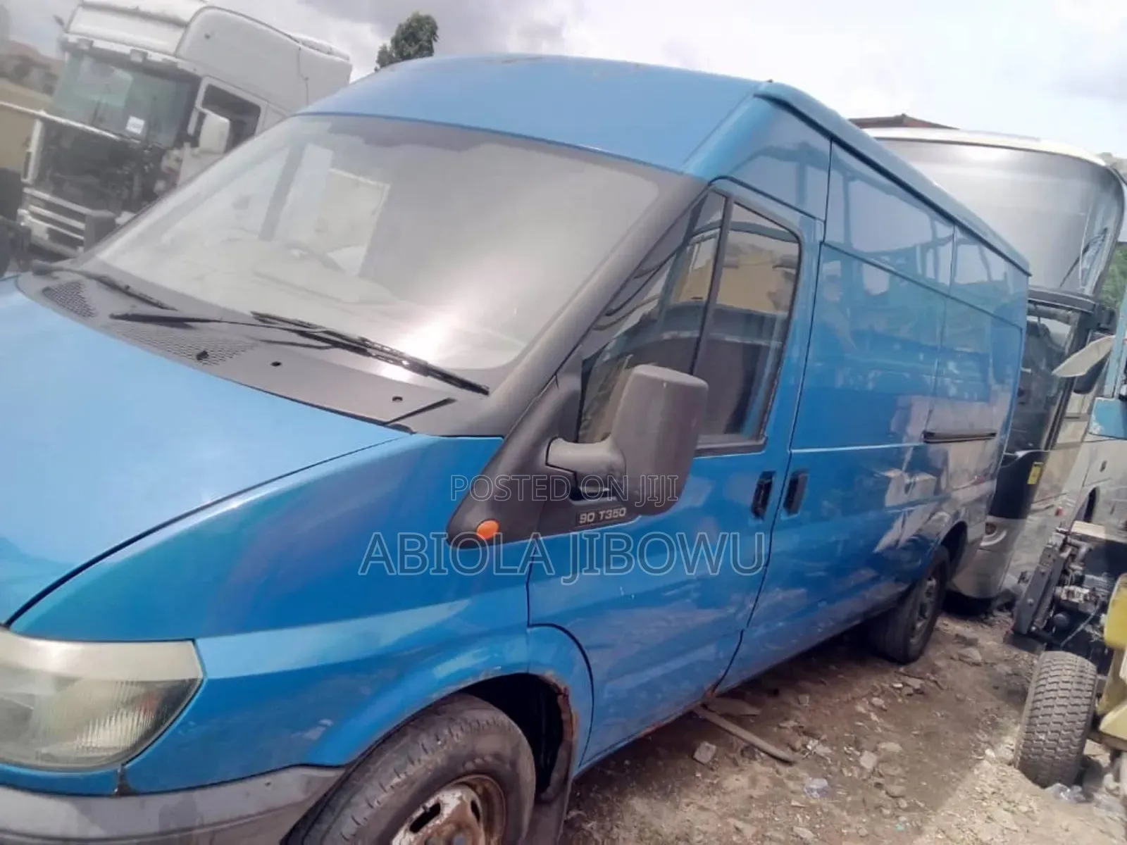 Ford Transit 1997 Blue