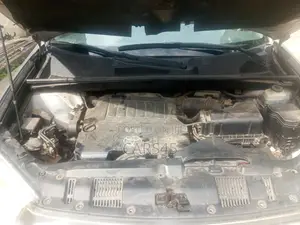 Toyota Highlander 2011 Silver