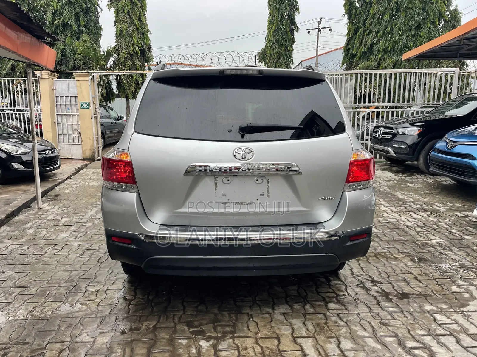 Toyota Highlander 2012 Silver