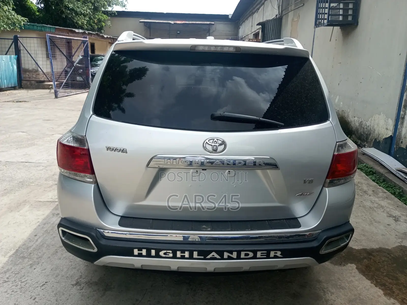 Toyota Highlander 2011 Silver
