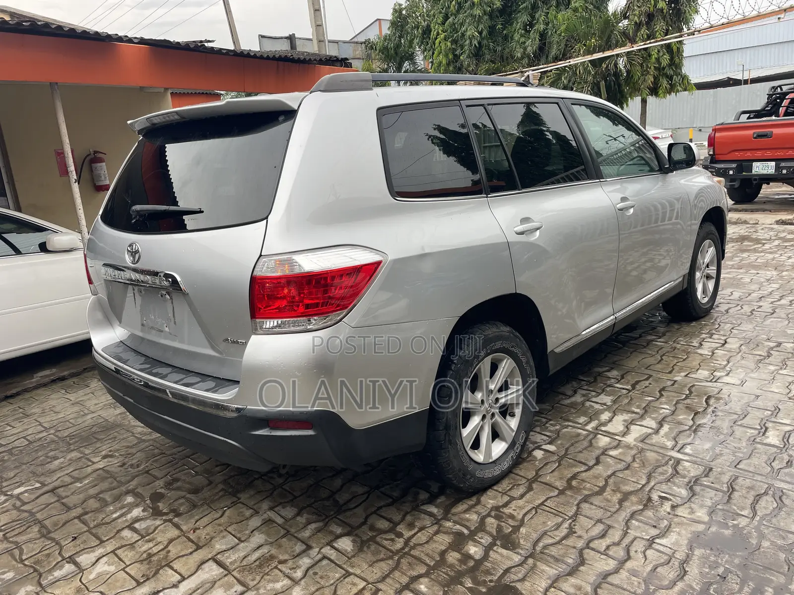 Toyota Highlander 2012 Silver