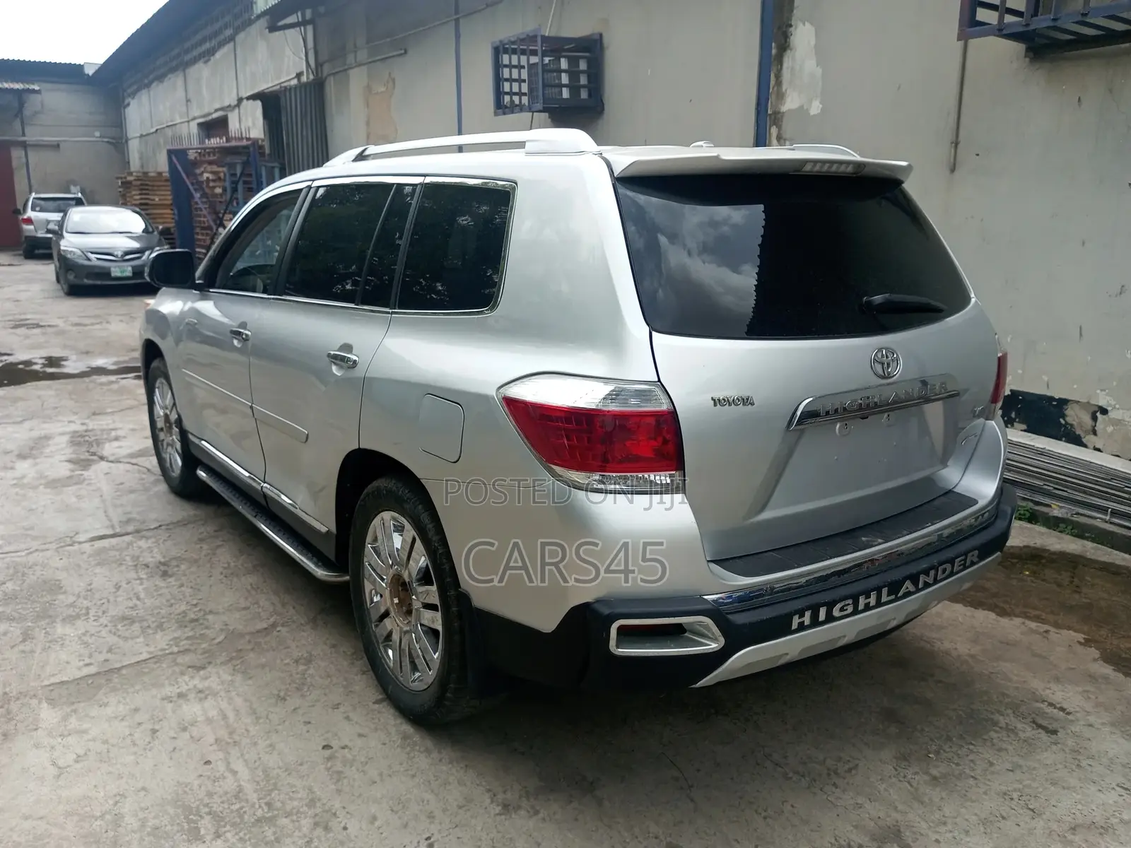Toyota Highlander 2011 Silver